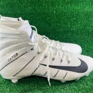 Men's Nike Vapor Untouchable 3 Elite Flyknit 'White' Cleat BV6699-100 Size 11